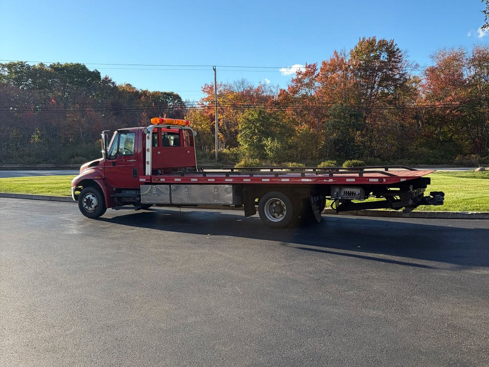 2009 International 4300 Rollback (Key: 5309) 4